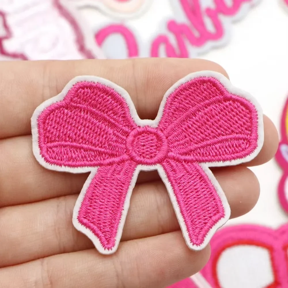 3 Teile/satz Barbie Gestickte Kleidung Patch Brief Kawaii Mini Kinder Loch Patches Cartoon Tuch Dekor Eisen Kleidung Zubehör Diy