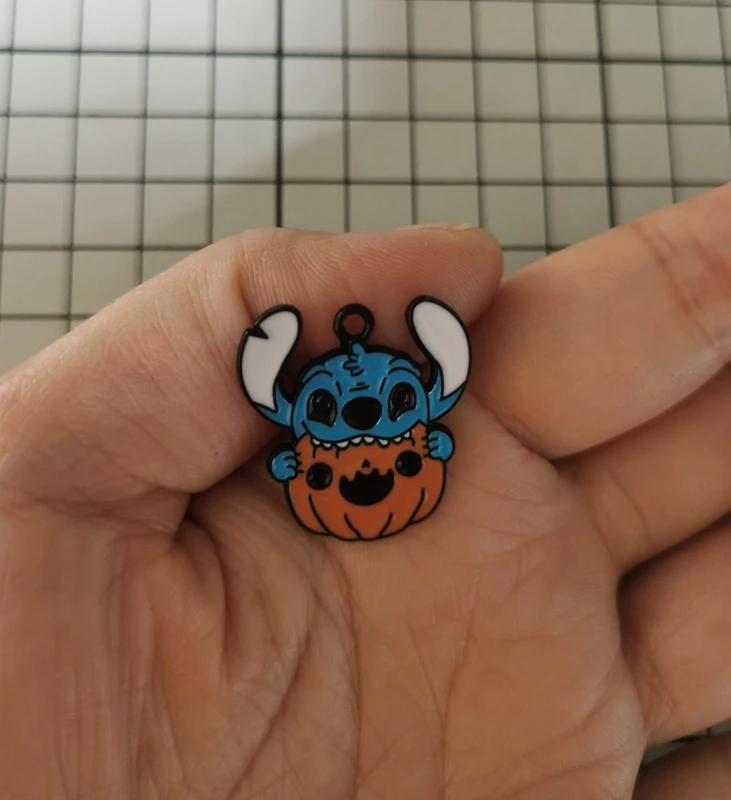 

50PCS cartoon Halloween stitch Pendant DIY Jewelry Necklace Earrings Bracelet Jewelry Earring Charms