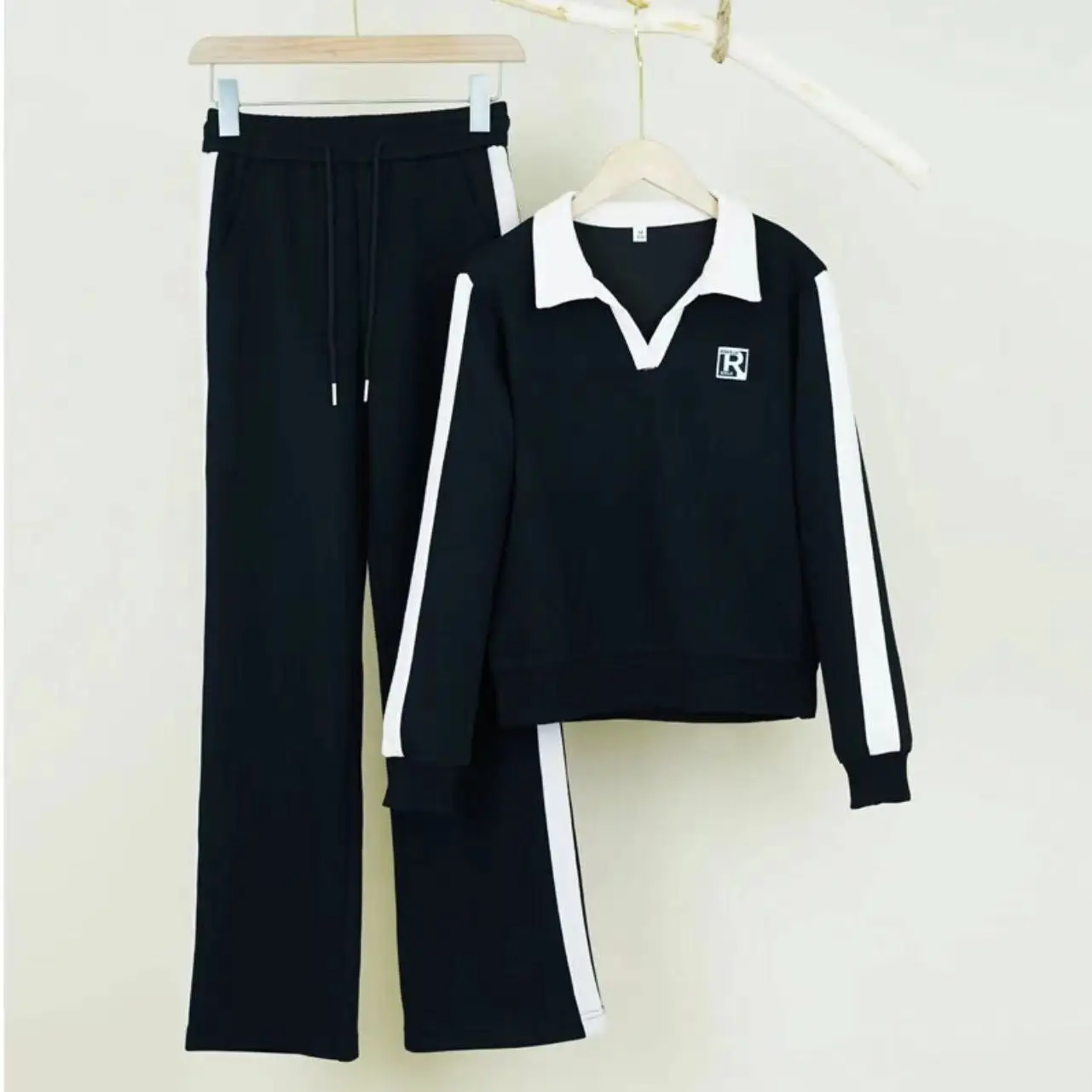 2024 autumn and winter new fashionable temperament slimming loose casual age reducing sportswear two-piece set