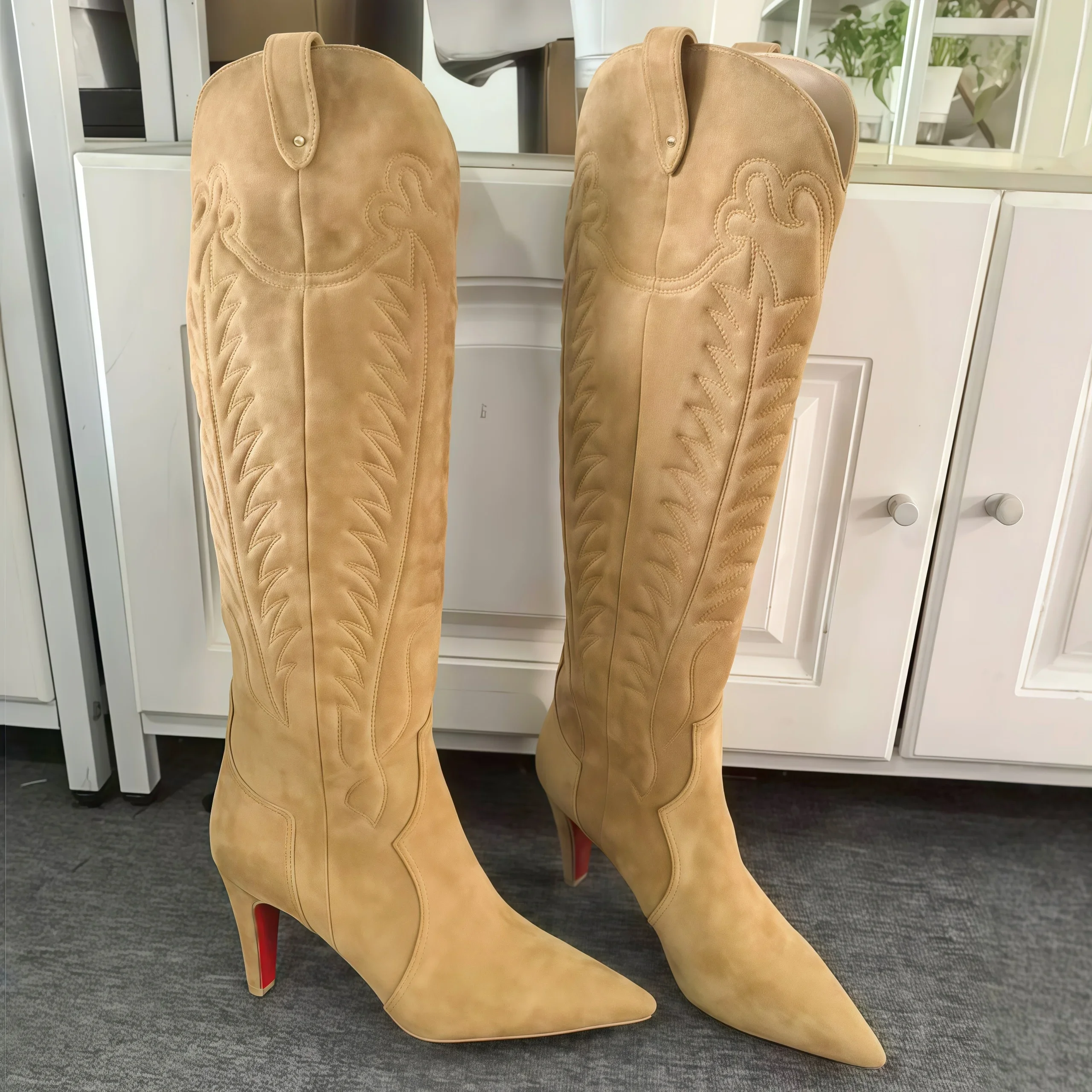 Pointed Toe Flannel… - image