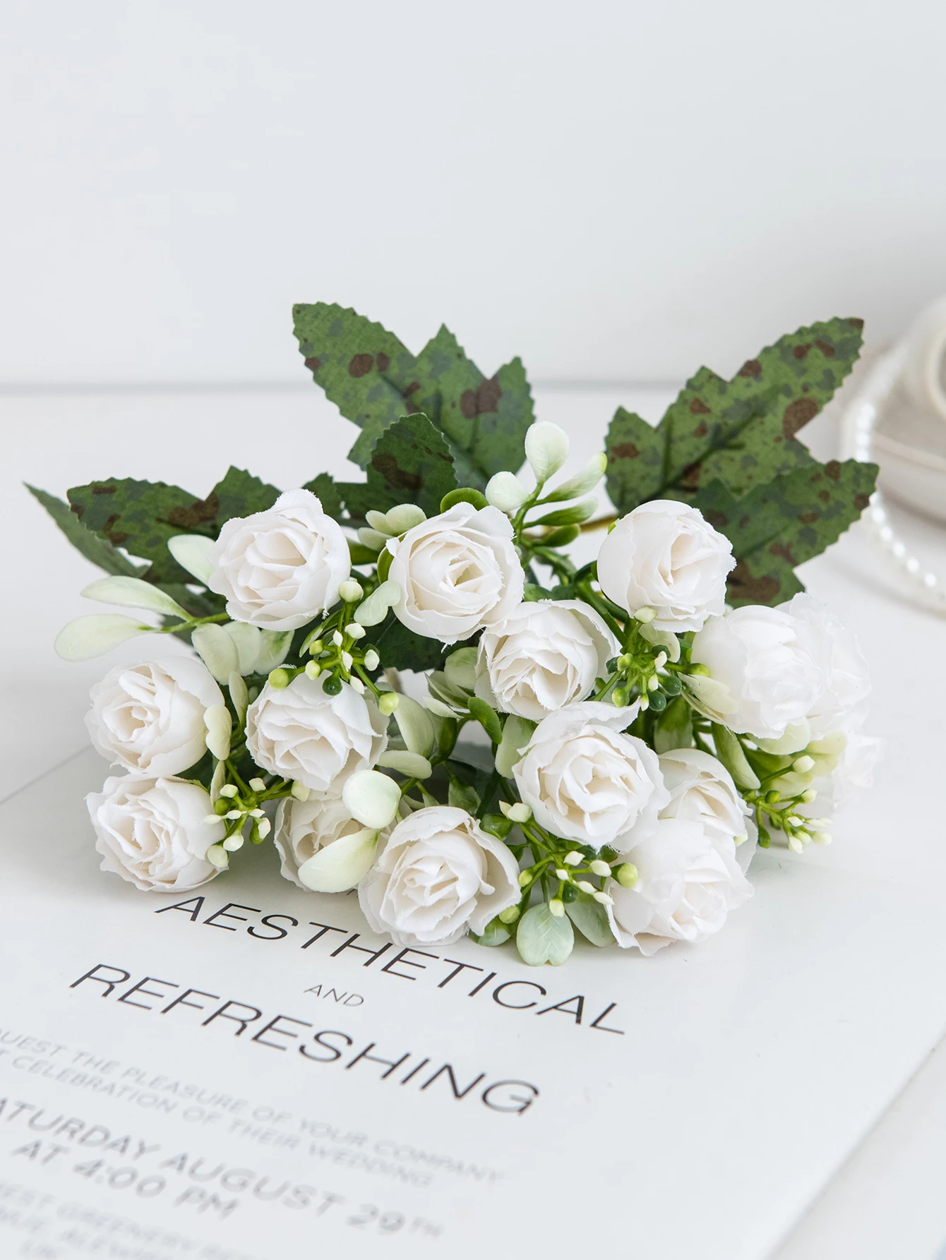 Künstliche Blumen, rote Seidenrosen, Brautsträuße, für Zuhause, Party, Büro, Vase, Tischdekoration, für den Außenbereich, Garten, Hof, Hochzeit, DIY-Geschenkkranz – Detail 9