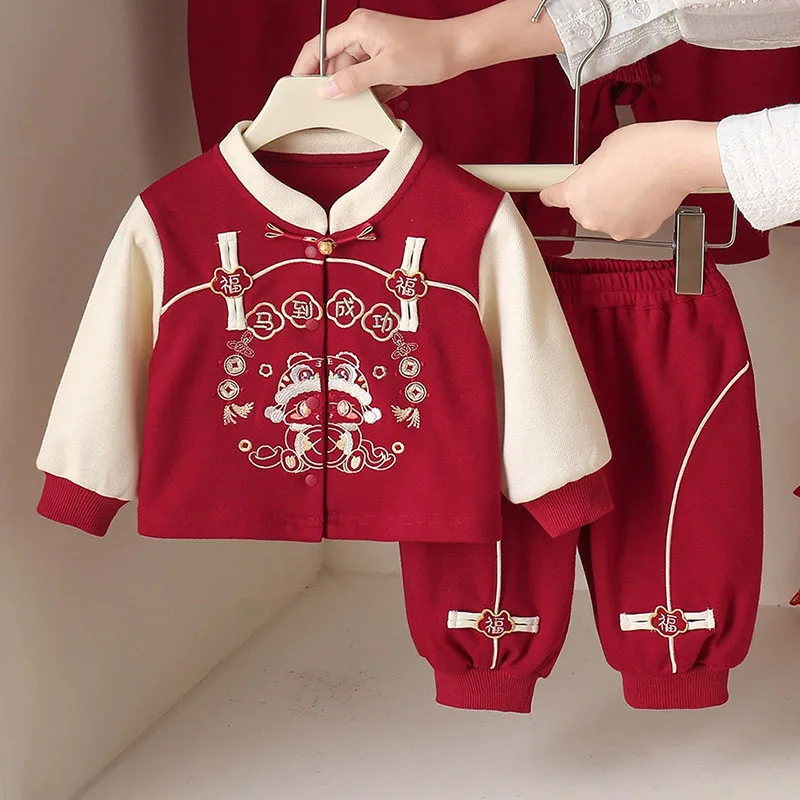 

2026 Autumn Newborn Girls Clothes Baby Chinese New Year Outfit Red Long Sleeve Cotton Tops+Pants Baby Vintage Clothing Sets B205