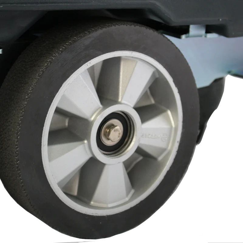 ماكينة تنظيف الأرضيات الصناعية من Walk- Behind موديل B50 معدات تنظيف مصممة من المصنع