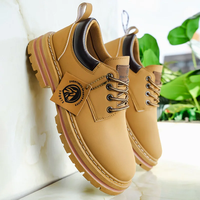 Men's Low-Top Solid Color Fashionable Business Casual Shoes, Non-Slip, Wear-Resistant, Textured Thick-Soled Casual Work Boots, Suitable for Daily Commuting, Walking, and Camping