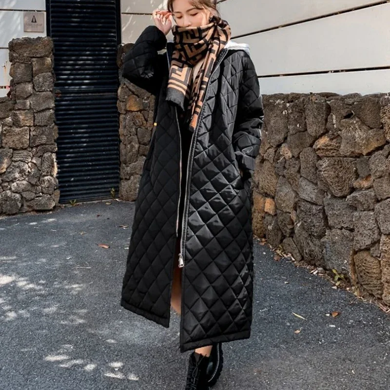 New Winter Women's Cold Coat Parkas Super Hot Coats Jackets Hooded Long Cotton Padded Jacket Oversize Loose Korean Fashion