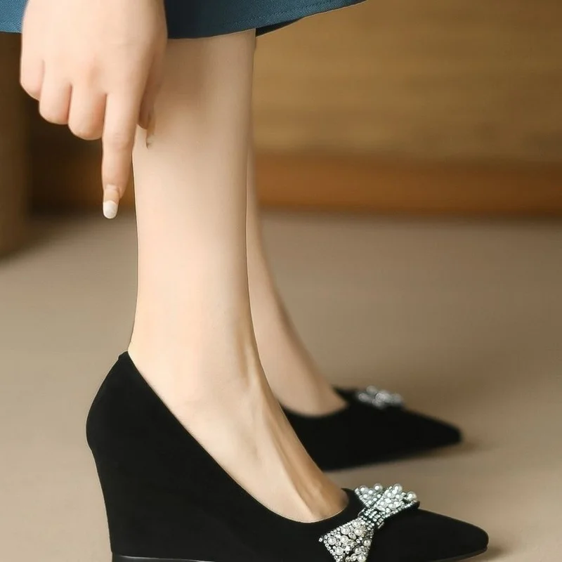 FHC Nubuck Women Pumps,High Heels Flock Shoes,Rhinestone Bowtie Wedges,Slip On,Pointed Toe,Black,Big Size,34-42,Dropship