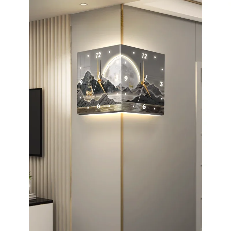 The back has a backer, the living room double-sided corner wall clock, no punching, creative clock, wall lamp, luminous