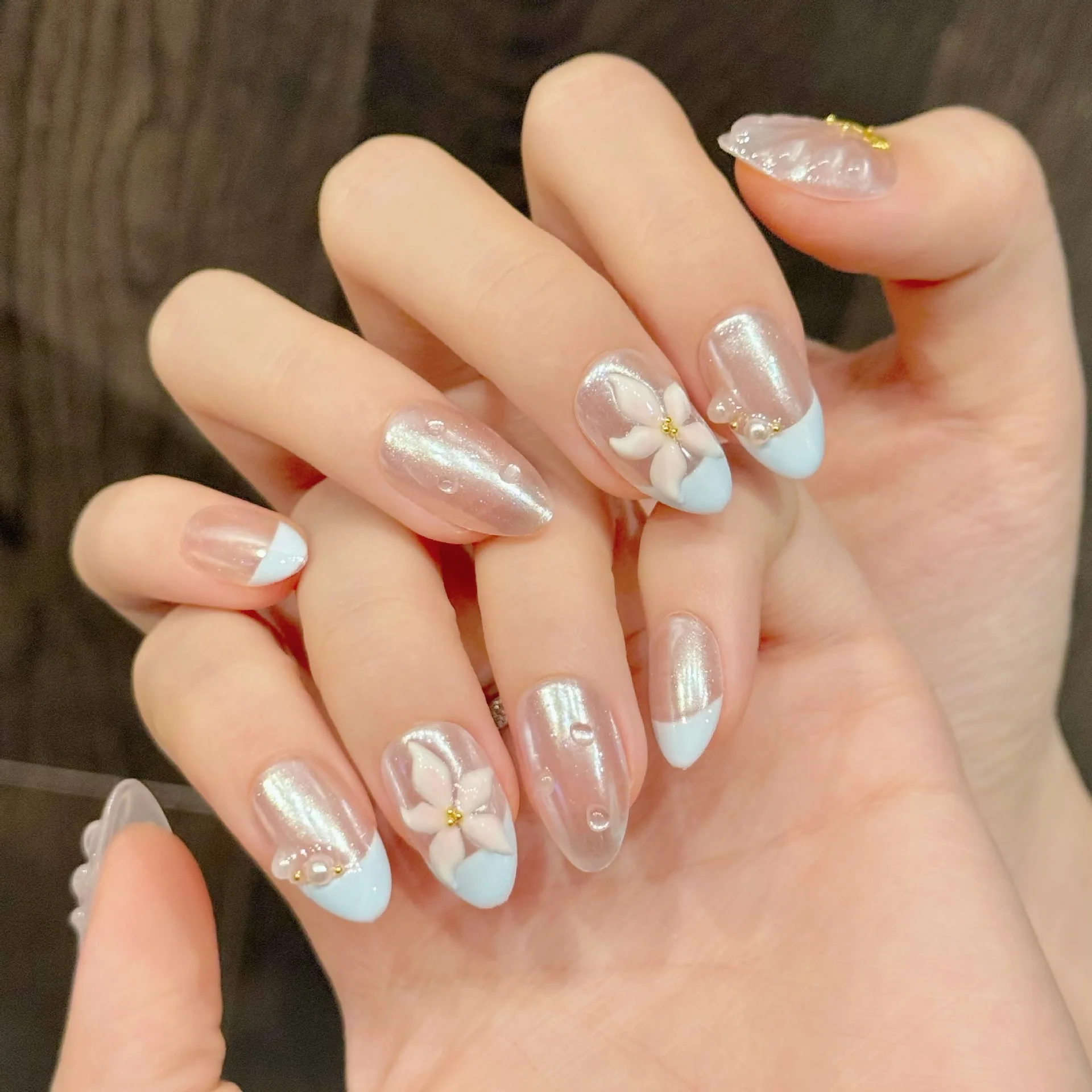 

10pcs Handmade 3D Emboss Flower Press on Nails Summer Shell Sea Nail Art Cute Pearl False Nails French Short Almond Fake Nails