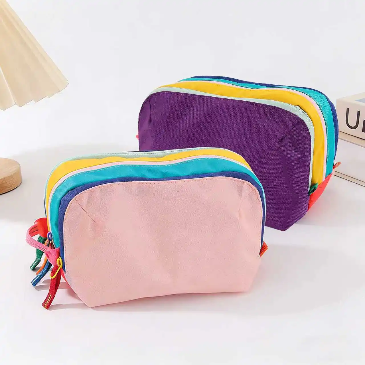 Large Capacity Lightweight Makeup Toiletry Travel Bag Dopamine-Colored Travel Shoulder Bag Waterproof Nylon Toiletry Hanging Ba