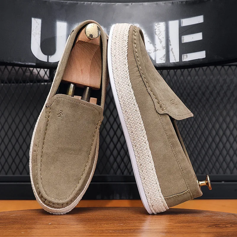 Slip on Men Casual Shoes Concise Mens Canvas Shoes Comfort Non-slip Male Moccasins New Fashion Outdoor Peas Shoes Erkek Ayakkabı