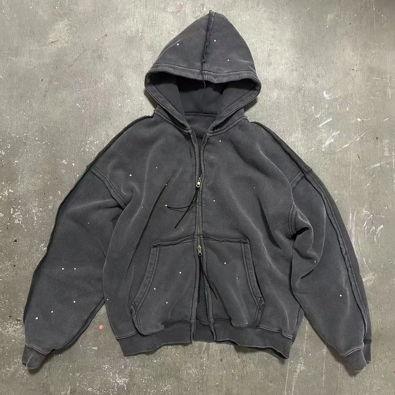 

LIFEGOESON25AW Rhinestone Hoodie Rhinestone Embellied Fce Lined Hoodie Wax Dyeing Zipper Closure Casual Sle Men's Swea...