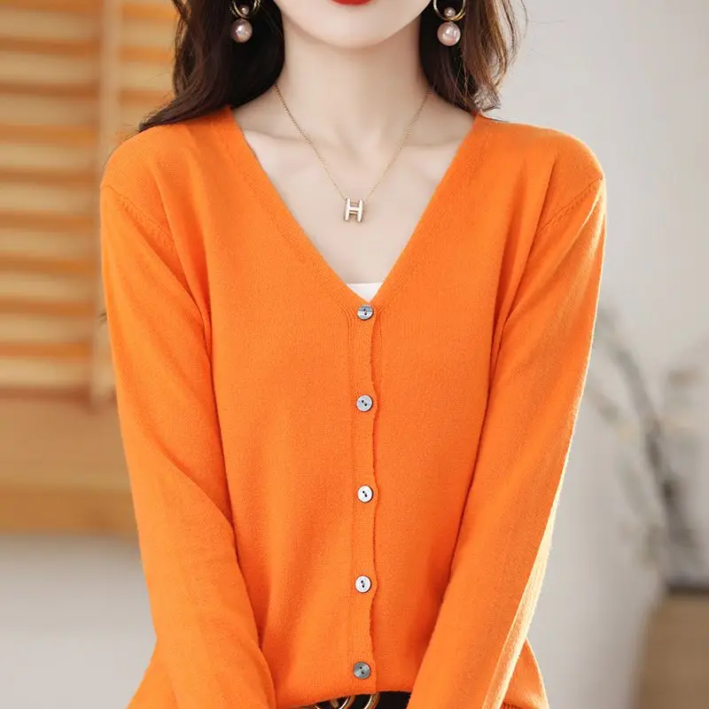 Spring Autumn Women Clothing Solid V-Neck Cardigan Sweaters Single Breasted Simplicity Fashion Loose Long Sleeve Knitted Tops