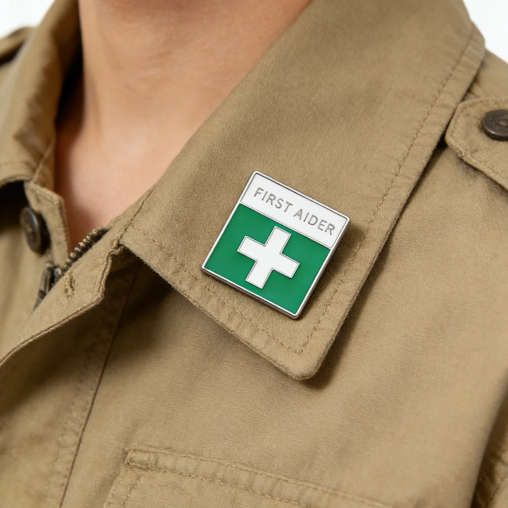 Hanreshe First Aid Medical Enamel Pin Cross Shape Brooch for Doctor Nurse Backpack Bag Badge Gifts