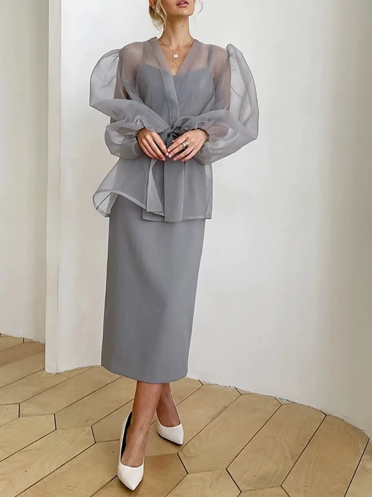 2026 Spring Elegant V-neck Commute Blouse Women Casual Puff Sleeves Temperament Shirt Summer Sexy Perspective Lace-Up Waist Tops
