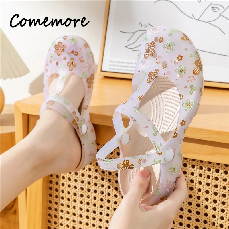 Summer Women Jelly Sandals Hole Slippers Luxury Breathable Non Slip Beach Sandals Outdoor Anti Slip Sports Slippers Nurse Shoes