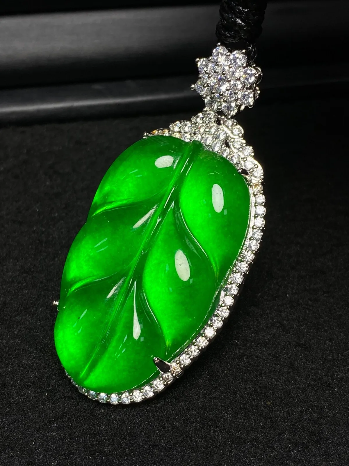 

Real natural high Ice Green Jade Jadeite amulet Pendant&Necklaces