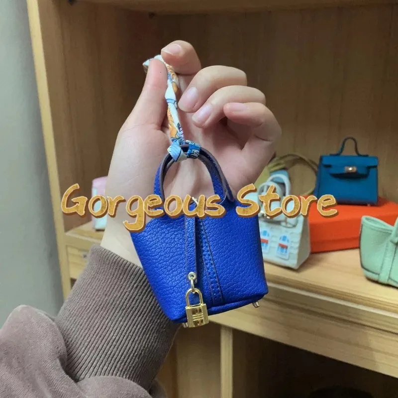 Mini H Home Vegetables Baskett Bag Pendant Decorative Leather Car Keychain Earphone Bag Pendant