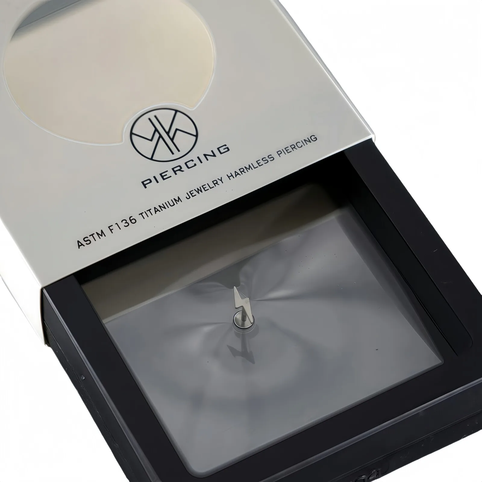 ASTM F136 التيتانيوم ثقب الأنف 16 جرام البرق مسمار ثقب الزنمة محارة الغضروف اللولب أقراط Labret مجوهرات