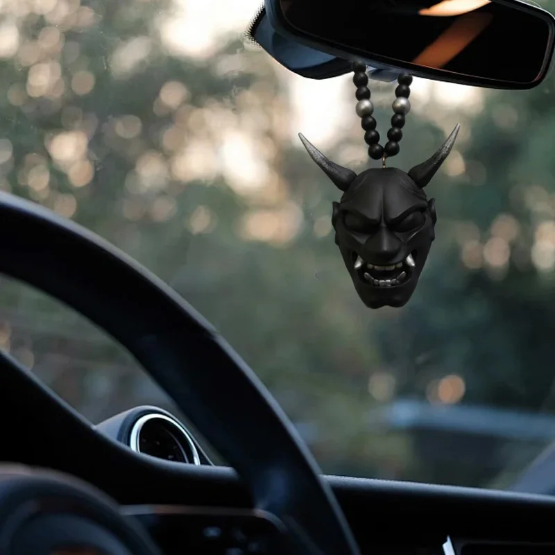 Japanese Oni Samurai Helmet Car Hanging Pendant Samurai Kabuto Masks Car Rear View Mirror Pendant Halloween Car Decorations