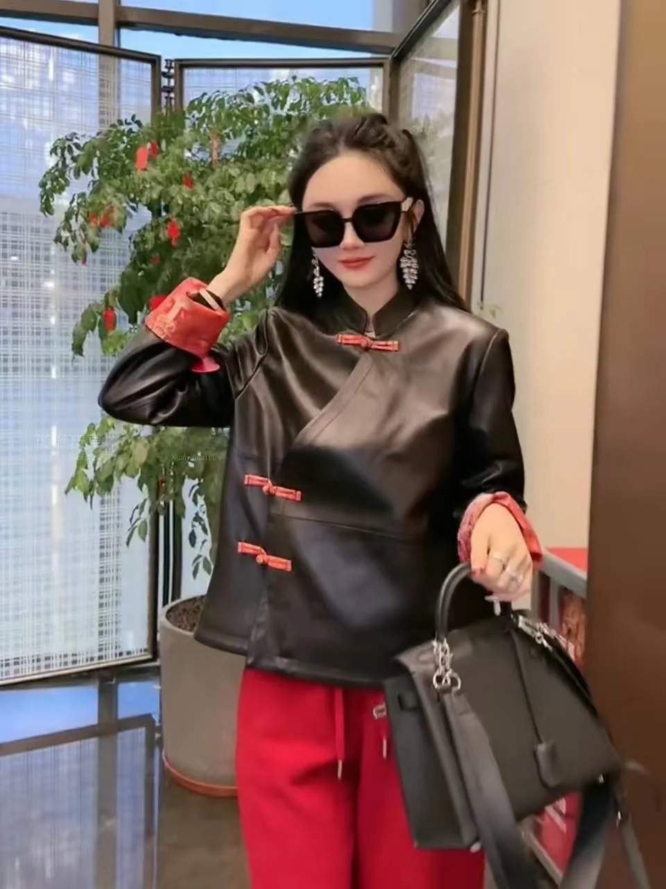  Ning 2025 New Style Women's Leather Jacket Sheepskin Coat Luxury Feel Small Size Genuine Leather Long Sleeve Zipper view 3