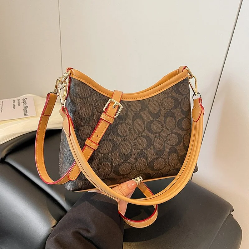 

Fashionable Ladies Crossbody-Bag Made Of Premium Leather Featuring Famous Designer Inspired Casual Style​