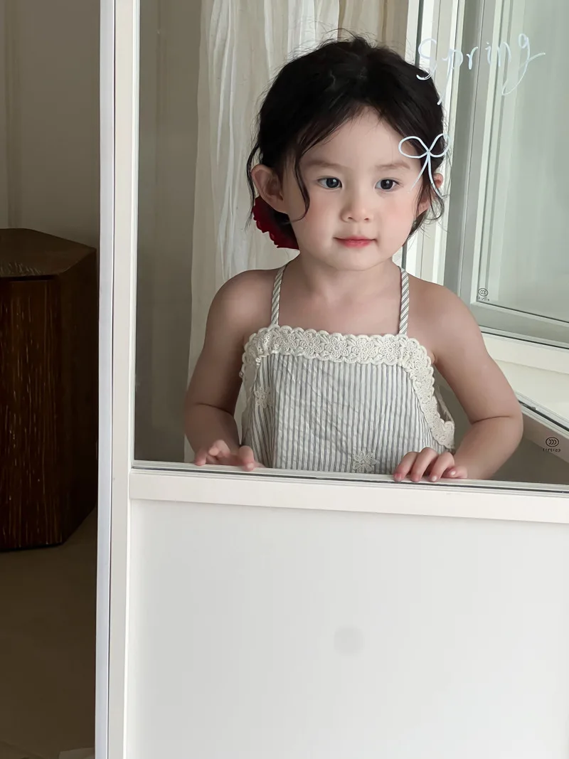 2025 Summer New Girls Casual Striped Sling Dress Flower Embroidery Children Sleeveless Princess Dress For Girls Baby Clothes