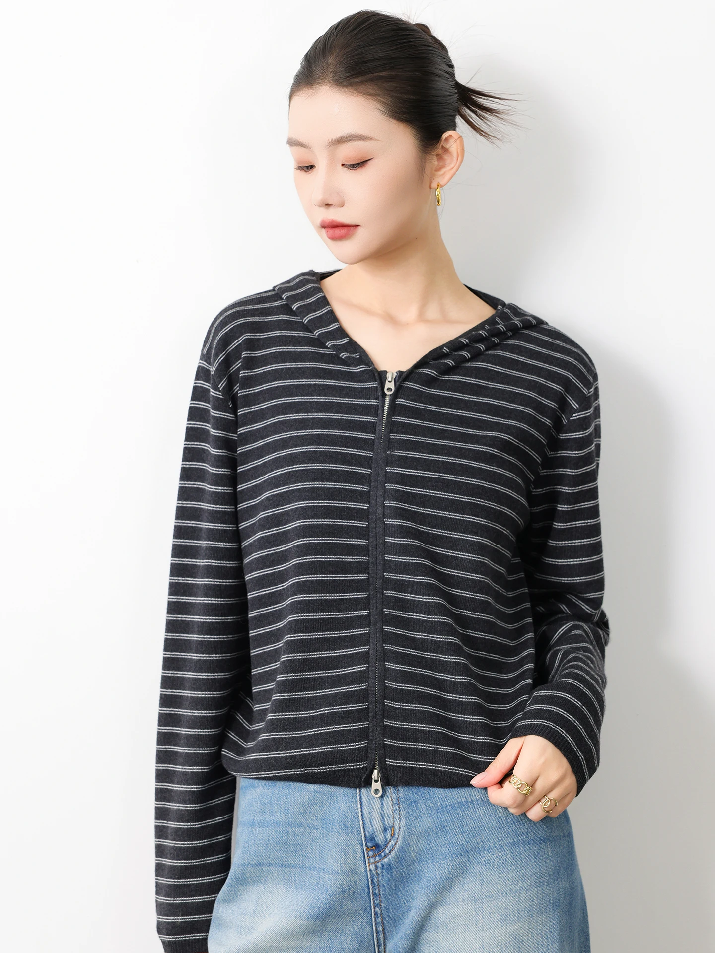 เสื้อสเวตเตอร์ถักมีฮู้ดแบบมีซิปคู่ สไตล์เกาหลี ลายทาง สำหรับผู้หญิง รุ่นสปริง/ออทัมน์