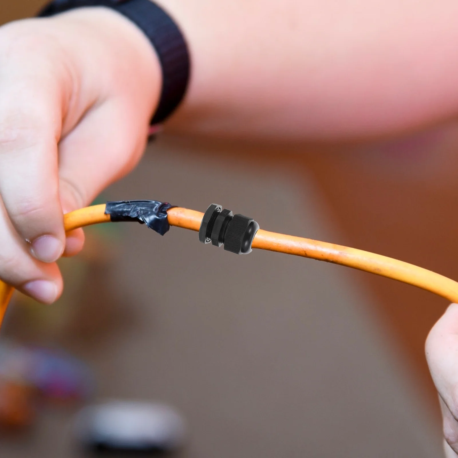 

100Pcs Waterproof Cable Adapter Fine Workmanship Strong Structure Easy Application Wiring Efficiency Cable Gland