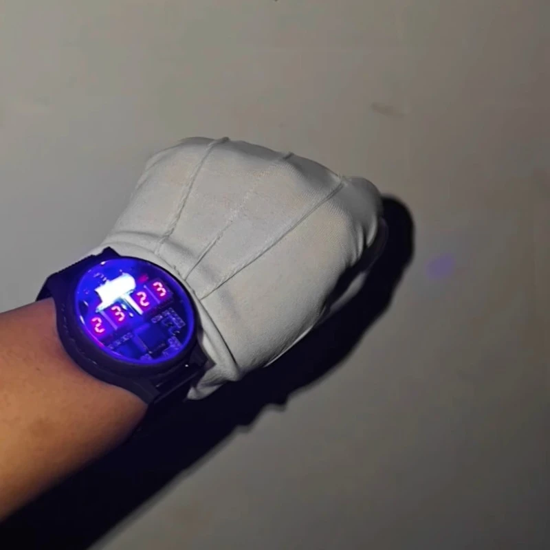 Homemade Bluetooth watch, can be operated by connecting to a mobile app for Type C charging