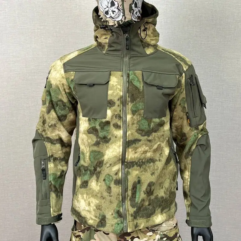 Otoño Invierno táctico polar hombres al aire libre senderismo a prueba de viento cálido con capucha abrigo de trabajo Camo Softshell chaqueta militar forro