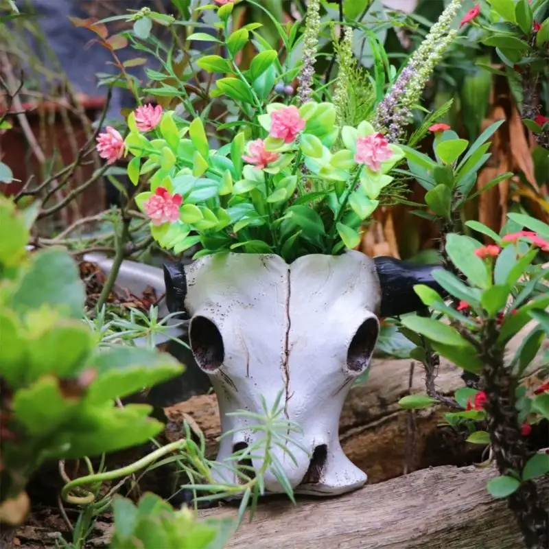 E8BD Horned Cow Skull Vases with Weathered Detailing, Resin Flower Planter for Decorative Stem, Halloween Displays, and Themed