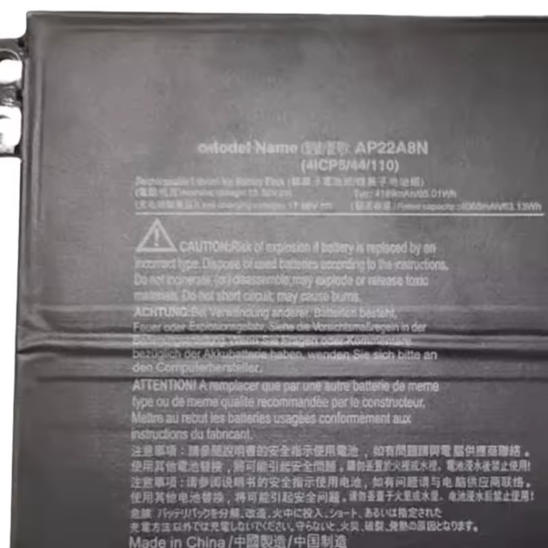 노트북 내부 배터리 장착 모습