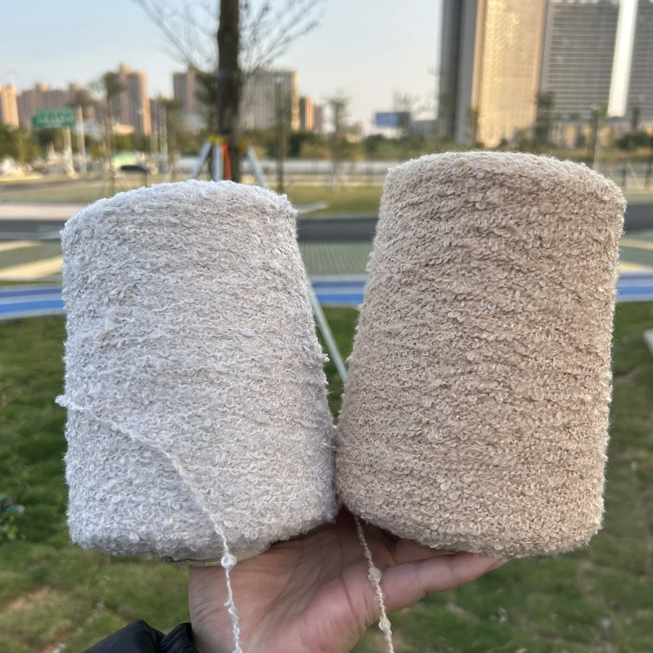 

i Furry Yarn 500g 20% Wool Thi Tead for Knitting Scarves And Sweaters Autumn 2023 Faion Fabric Accories