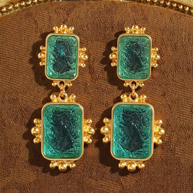 

Vintage Square Glass Drop Earrings High Quality Luxury Brand Coconut Tree Gold Color Designer Jewelry Wedding Palace 2025 Trends