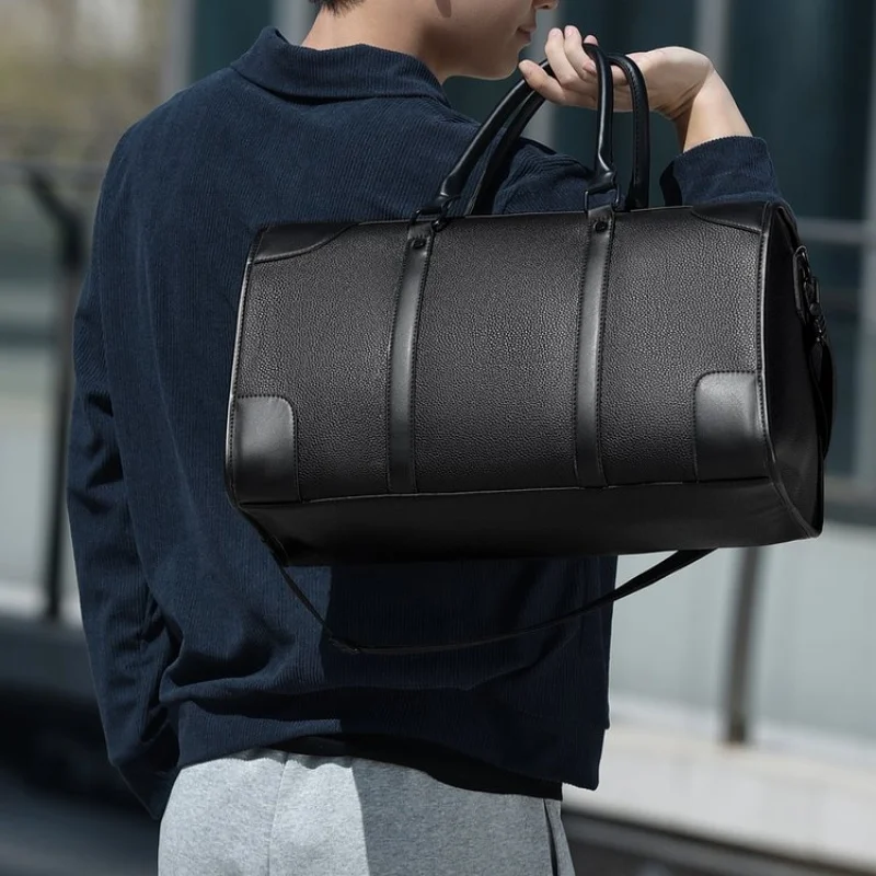 Large Capacity Travel Bag, Made Of PU Leather Material, Designed As A Single, Multifunctional Travel Bag