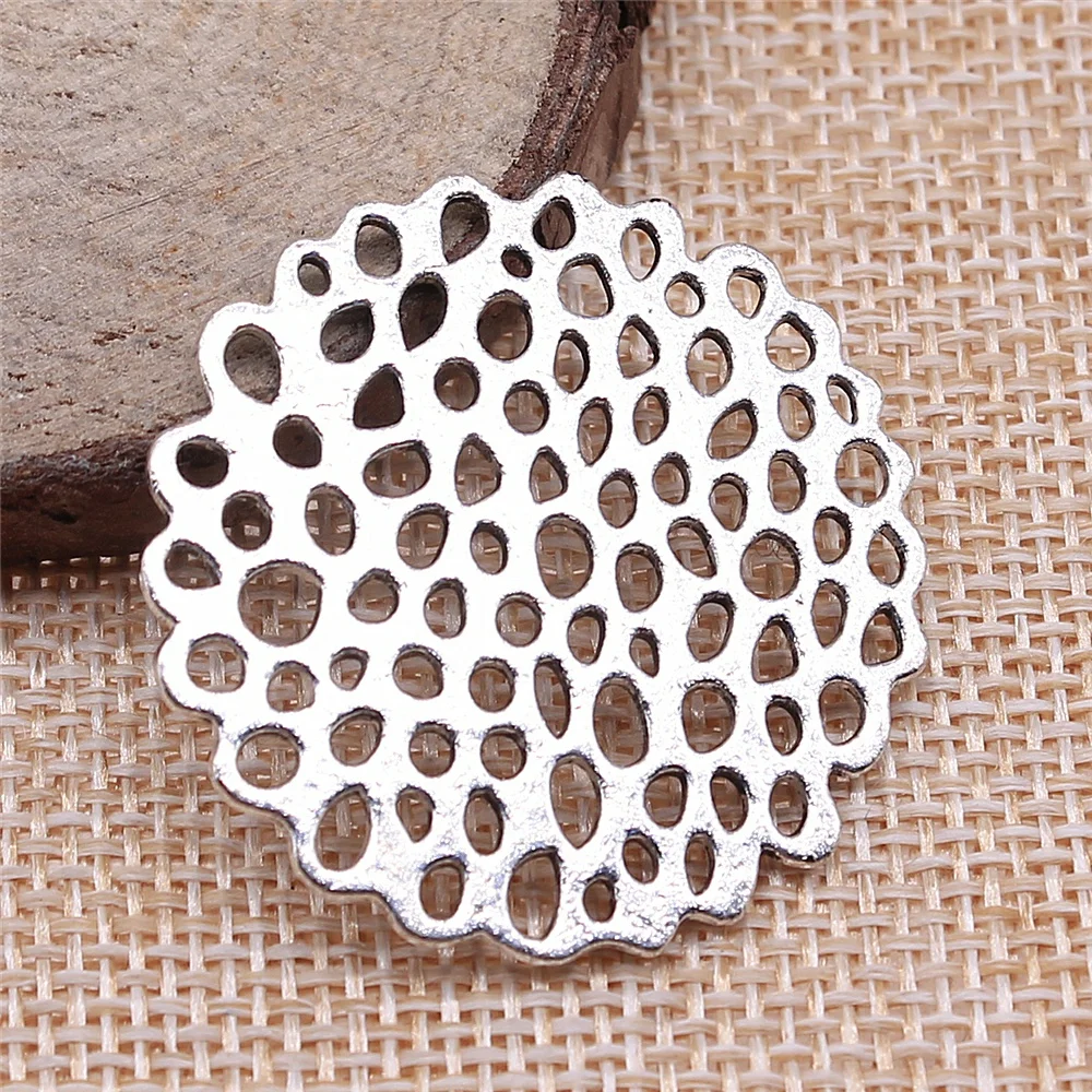 4pcs 35x35mm Antique Silver Color Flower Motif Pendants Motif Pendants Charm Irregular Porous Motif Pendants