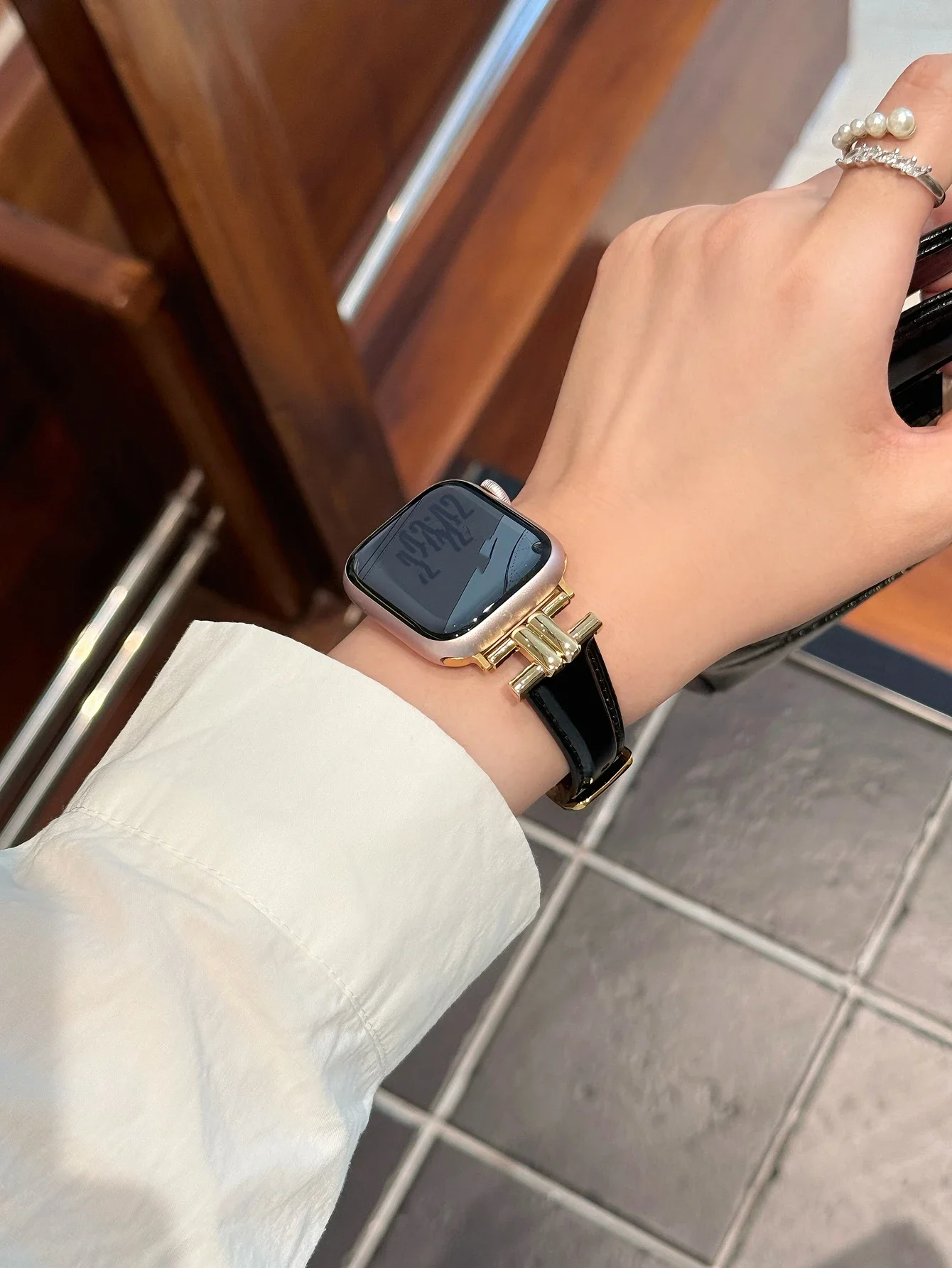 Nice Leather loop Correa For Apple Watch band Series 10/9/8/7/6/5/4/3/2/1 SE 38mm 40mm 41mm 42mm 44mm 45mm 46mm 49mm Strap