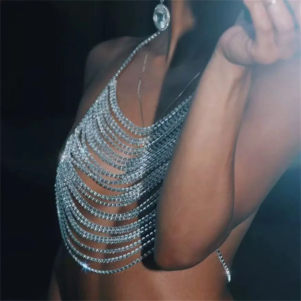 corrente-de-corpo-sexy-com-strass-exagerado-moda-de-noite-top-de-cristal-com-franjas-para-mulheres-corrente-brilhante-para-o-corpo