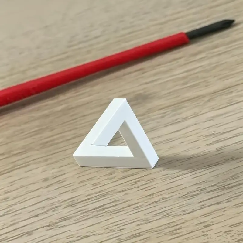 Desktop Decoration Stress Relief Model Collectible Figurines Penrose Triangle Ornament, Optical Illusion Design,
