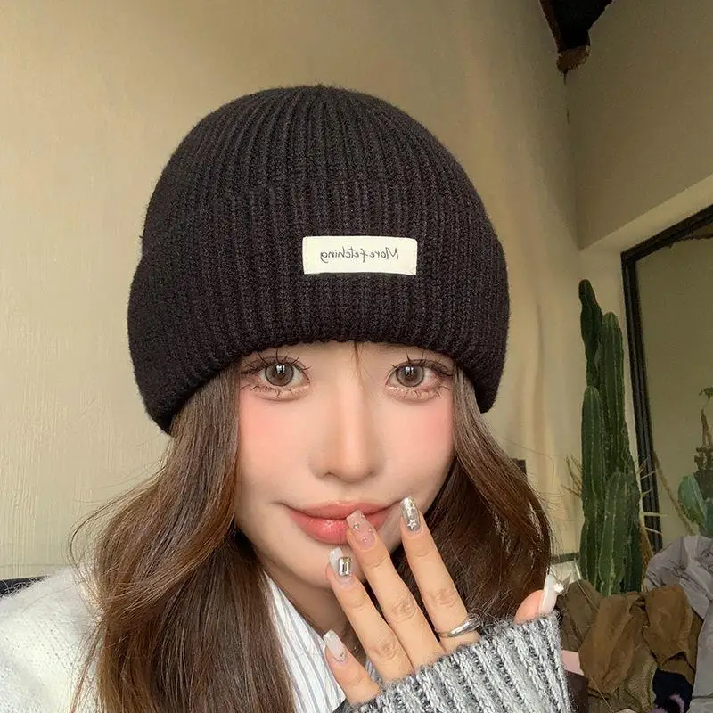 Winter Beanie Hat Label Patch Ribbed Knitted Warm Cap Cuffed Fuzzy Plush Autumn Outdoor Skiing Soft Stretchy Skull Hat Unisex