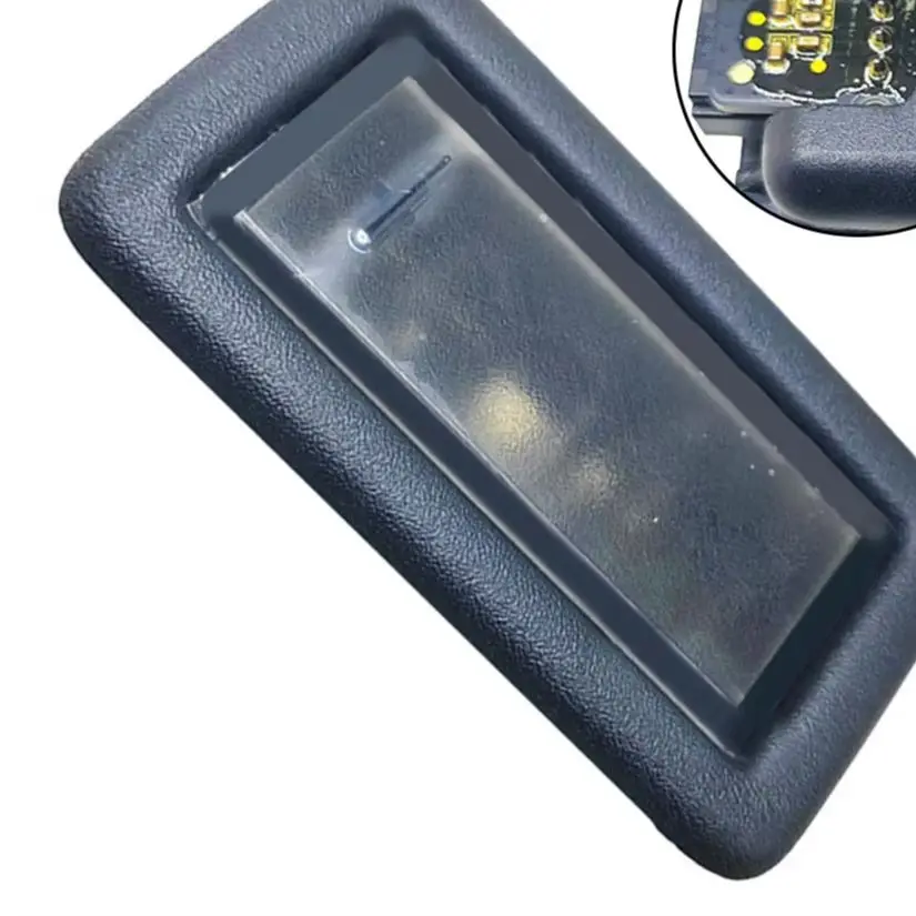 

12V Car Rear Roof Reading Light For Range Rover For Land Rover Discovery For Range Rover Evoque FK7213776AC Black Accessories