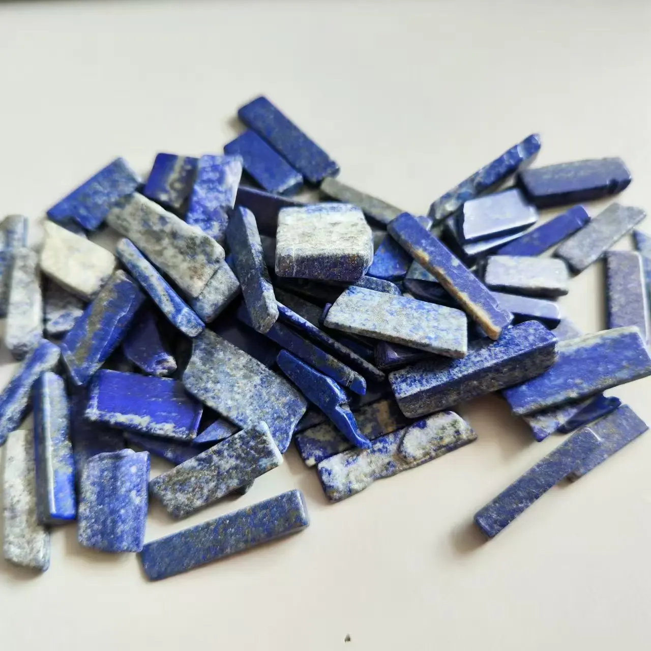 Natural lapis lazuli stone Crystal Bule Quartz Rough Raw Ore Stone Mineral Crystal Mineral Specimens Room Tank Decoration