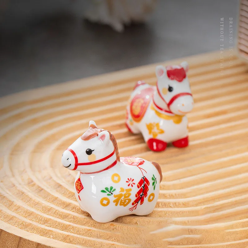 1pc Vintage Cute Ceramic Lucky Horse Animal Gift Decoration Craft Miniature Figure Tiny for Bonsai Fairy Garden Home Decor
