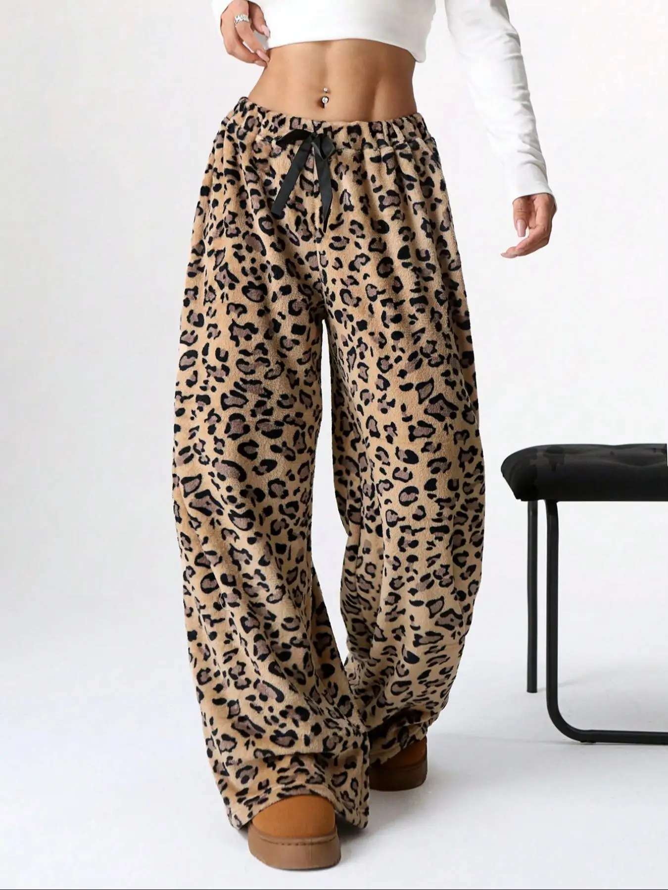 Women's Plus Size Autumn and Winter Fashionable Leopard Print Drawstring Waistband Comfortable and Loose Casual Wide Leg Pants