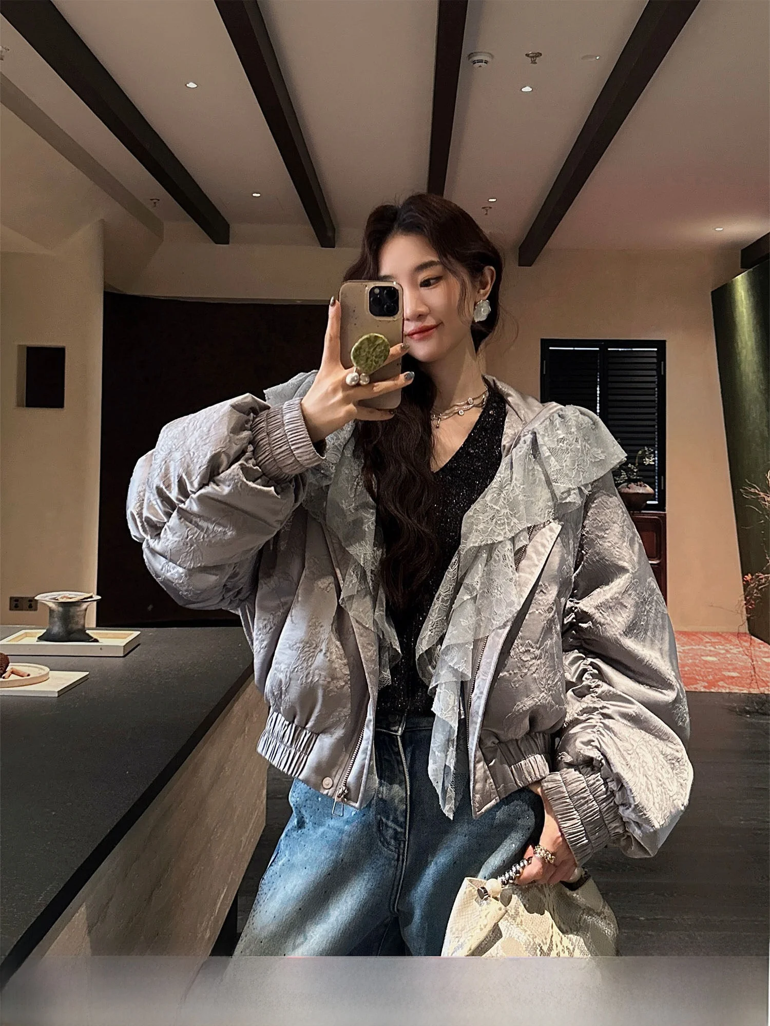 

Новая женская зимняя куртка Sanji Bla Flower в китайском стиле с принтом, утепленная пухом, для повседневной носки, коллекция 2025 года