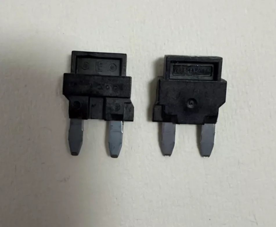 Automotive Diode 12135037 Old Mondeo, Buick Regal, GL8 Air Conditioning