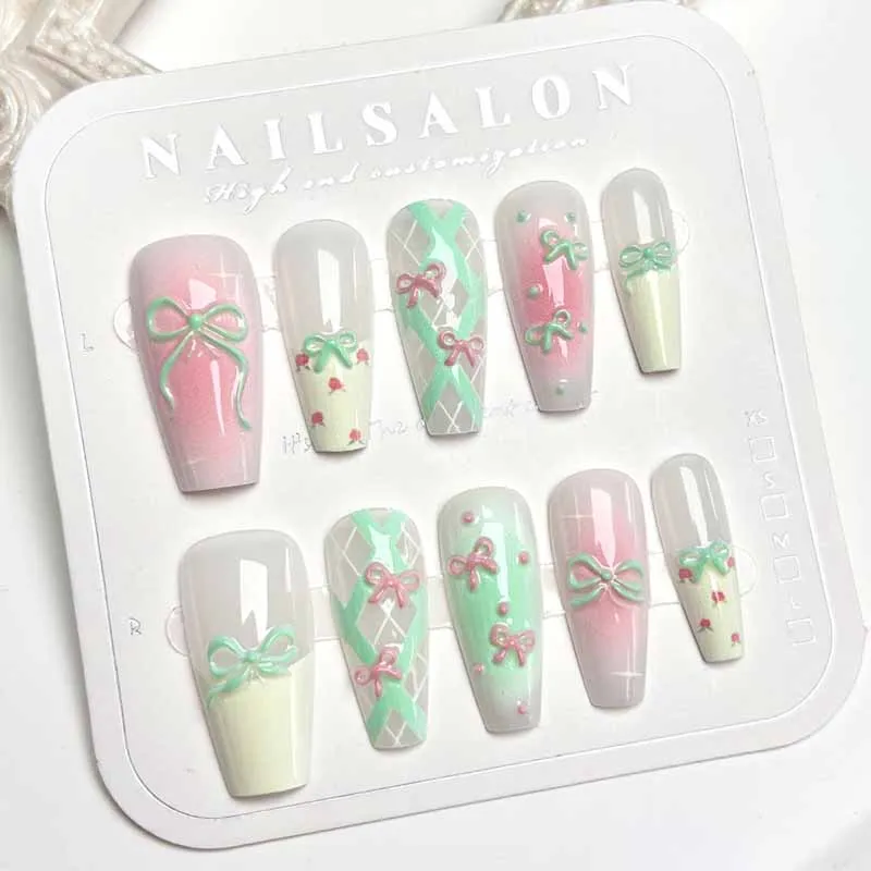 10 stuks vrouwen Franse stijl high-end 3D reliëf bloemblaadje met cat eye pless op nagels nagelplaten aurora bloem nepnagels nagelkunst