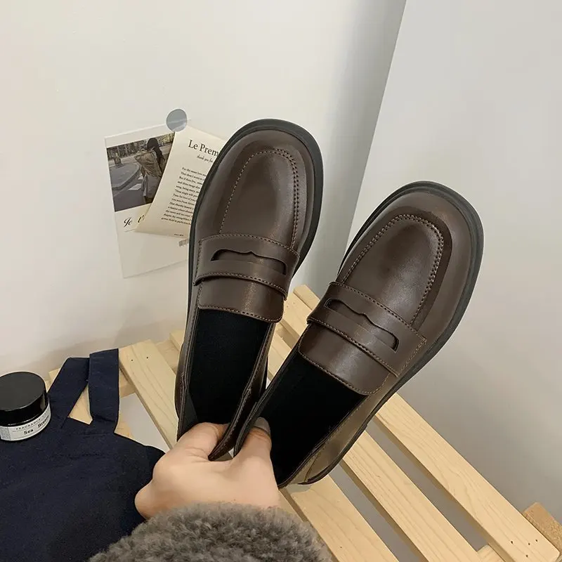 Mocassins à essence Mary pour femmes, chaussures pour filles, uniforme scolaire japonais Jk, chaussures Lolita, mocassins gothiques de haute qualité, bottes pour femmes