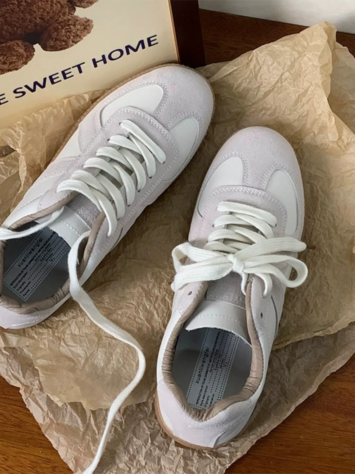 Unisex Retro German Training Shoes Spring Autumn Casual Sneakers Leather Splicing Stitching PU Cloth Lined Flat Heel Rubber Sole