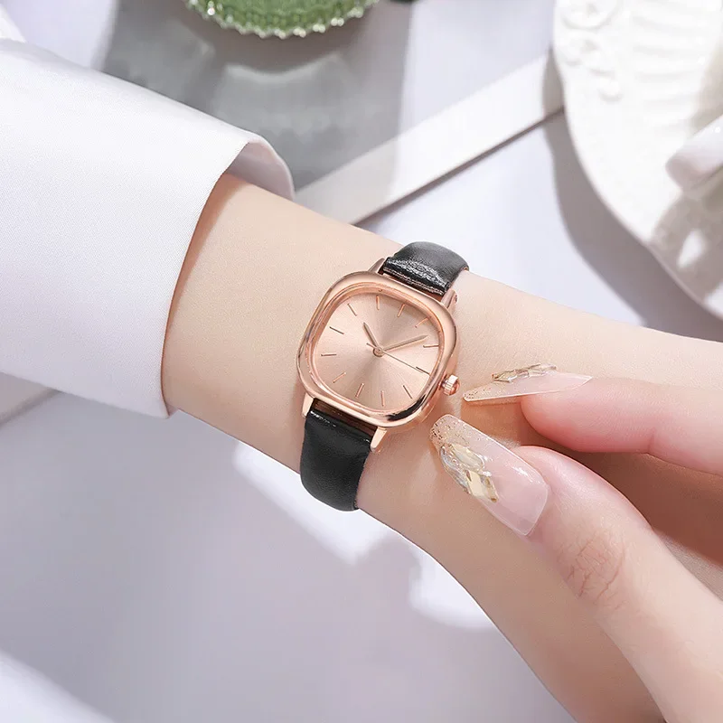 New Small Women\'s Watches Literary Artistic Mori Examination Fashion & Casual Watch Wholesale Student Small Square Watch Female